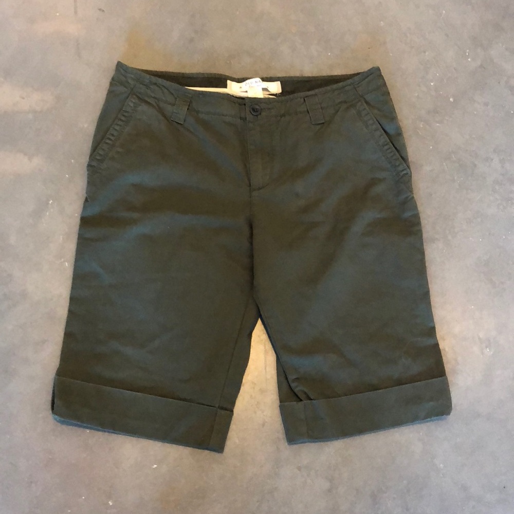 NEVER WORN NEW Old Navy Cuffed Bermuda Shorts